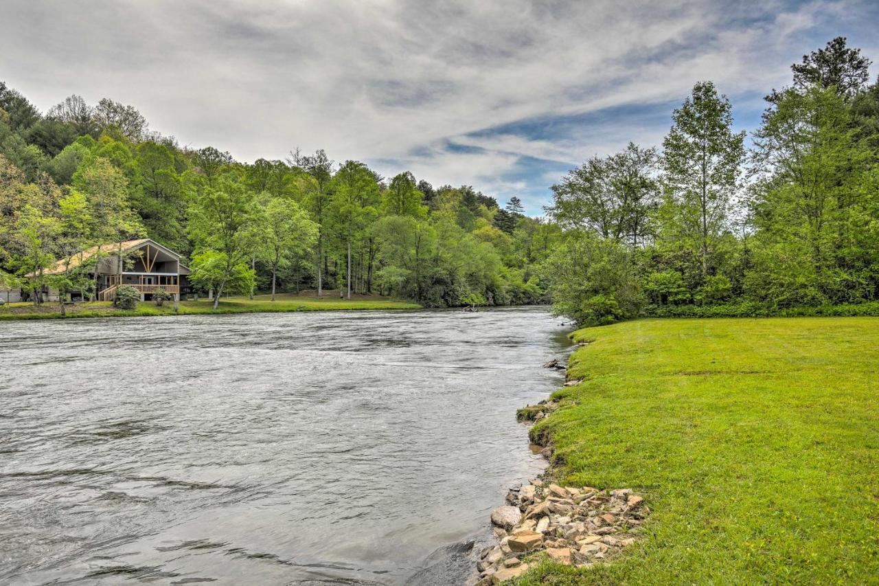 Vila Cozy Riverfront Cabin With Fire Pit Fish And Explore! Murphy Exteriér fotografie